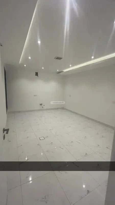 فيلا 7 غرف في العارض 7