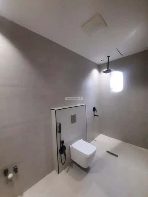 دور 4 غرف في السويدي 11