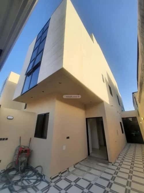 دور 4 غرف في السويدي 3