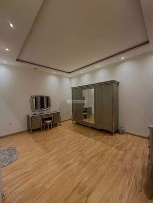 شقة 3 غرف في العارض 10