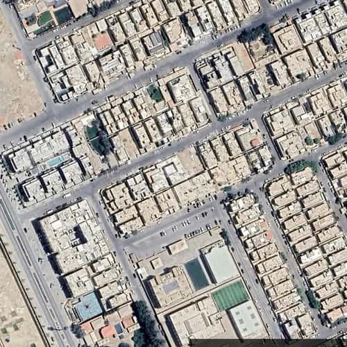 فيلا 6 غرف في الندى 10