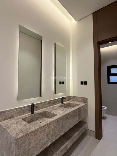 فيلا 6 غرف في المهدية 9