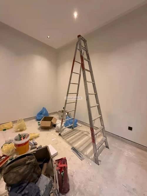 فيلا 4 غرف في العارض 9