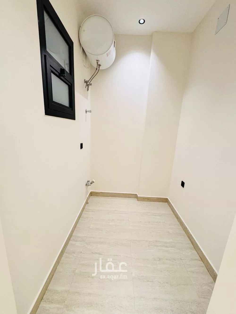 شقة 3 غرف في إشبيلية 12