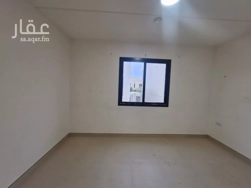 فيلا 4 غرف في سدرة 18