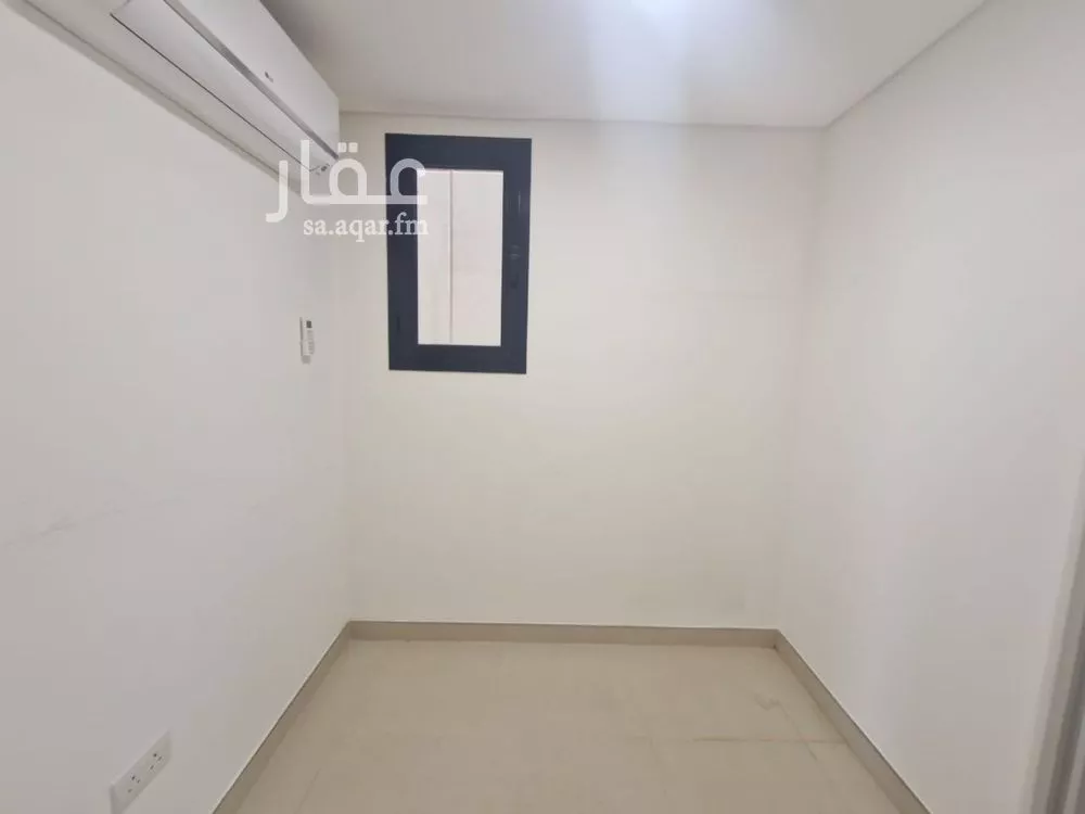 فيلا 4 غرف في سدرة 8