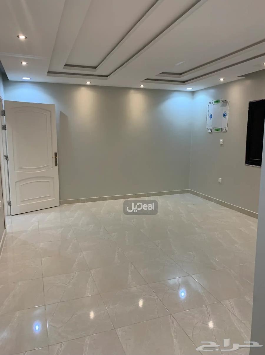 2 bedroom apartment in Al Nuzhah 4