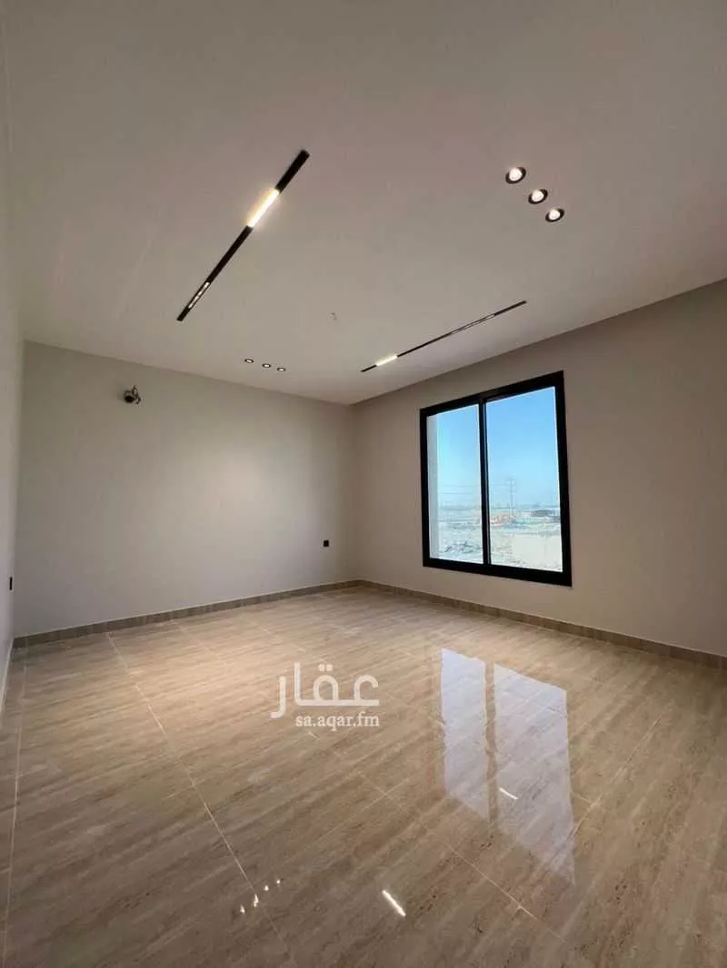 شقة 6 غرف في الندى 6