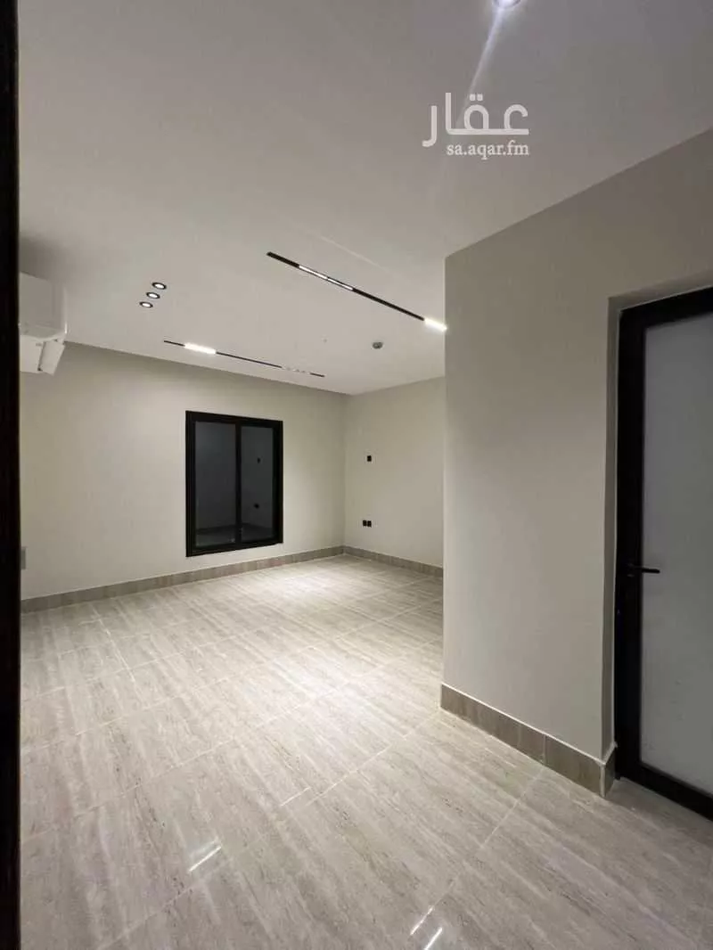 شقة 6 غرف في الندى 2