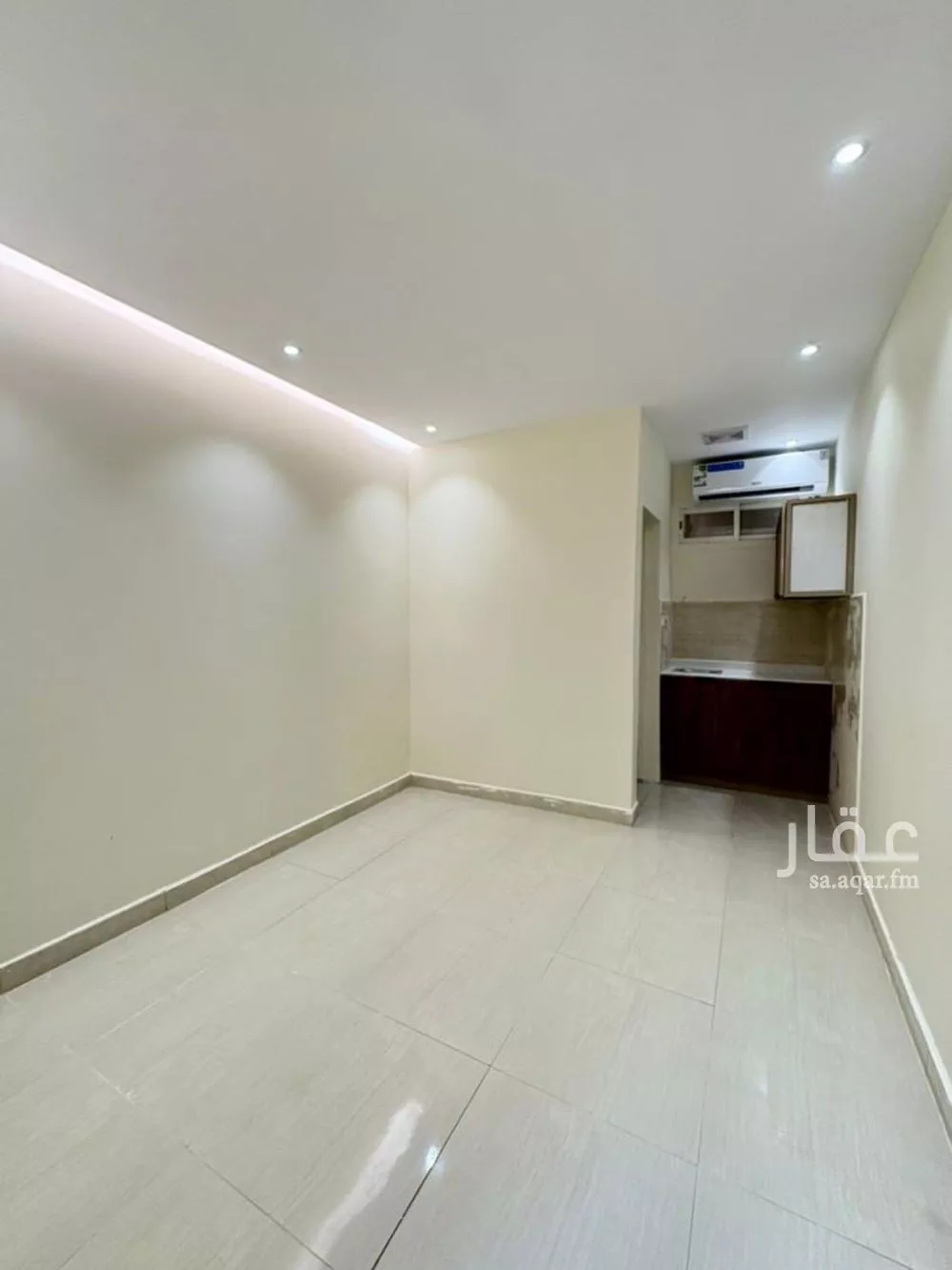 1 bedroom apartment in Al Marwa 5