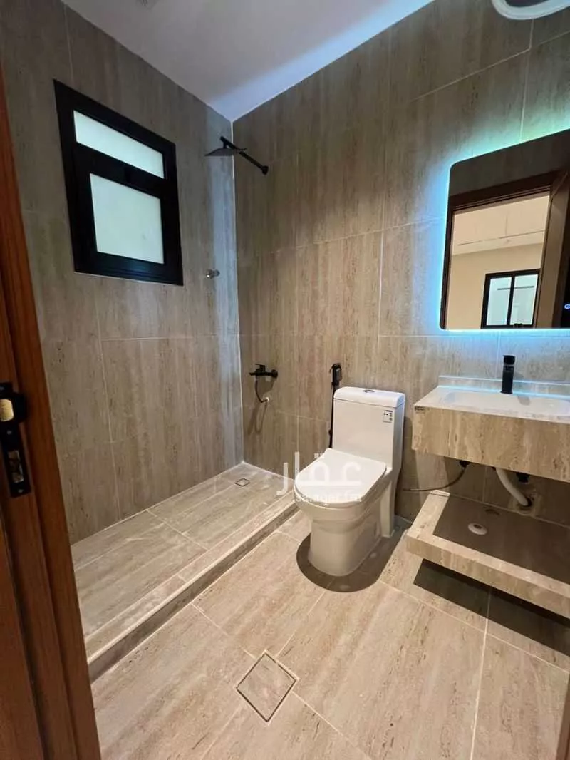 شقة 6 غرف في الندى 4