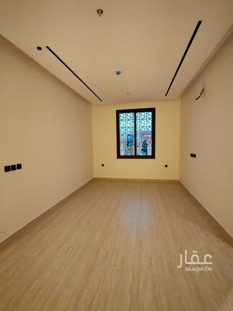 4 bedroom apartment in Ishbiliyah, Riyadh 7