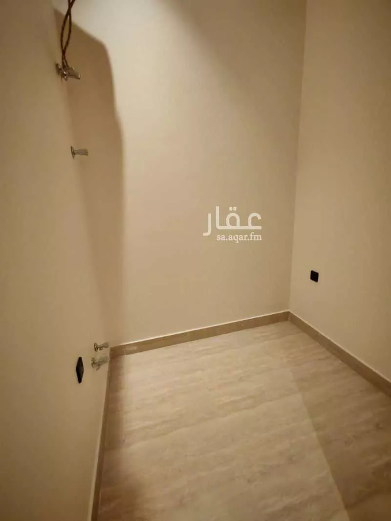 شقة 4 غرف في إشبيلية 11