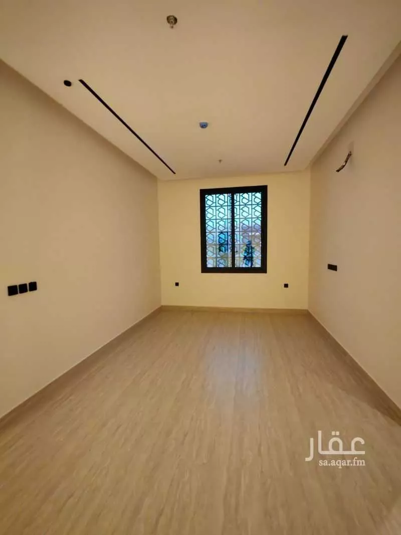 شقة 4 غرف في إشبيلية 7