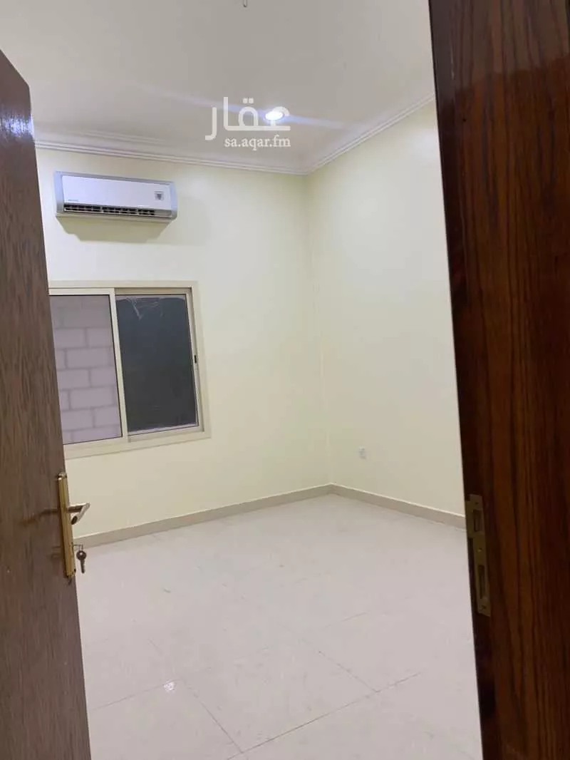 عمارة 630 م² في طيبة 6