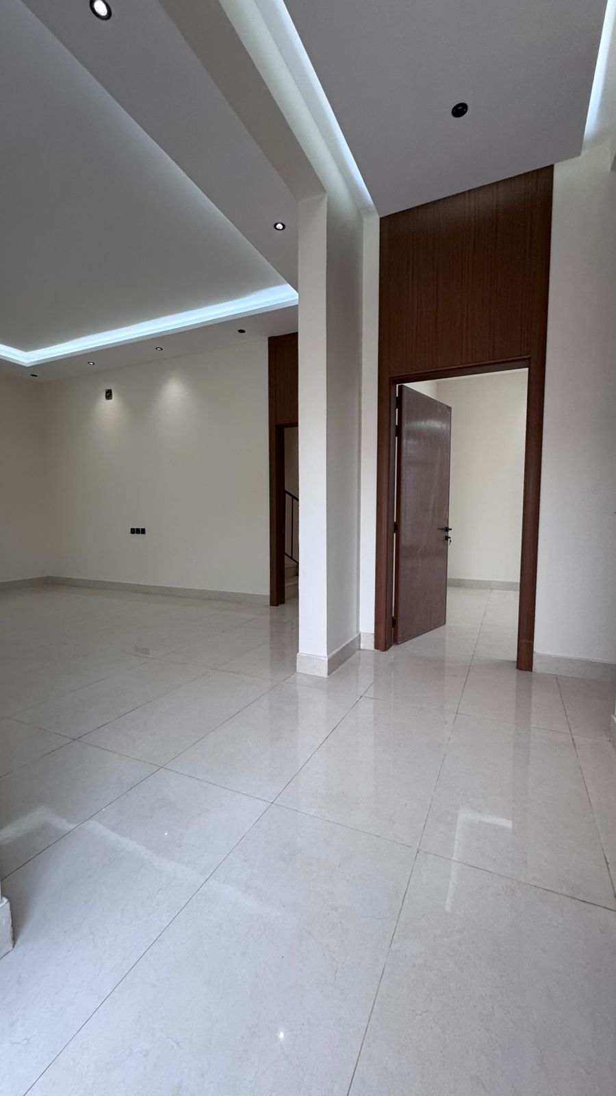 فيلا 6 غرف في الرمال 11