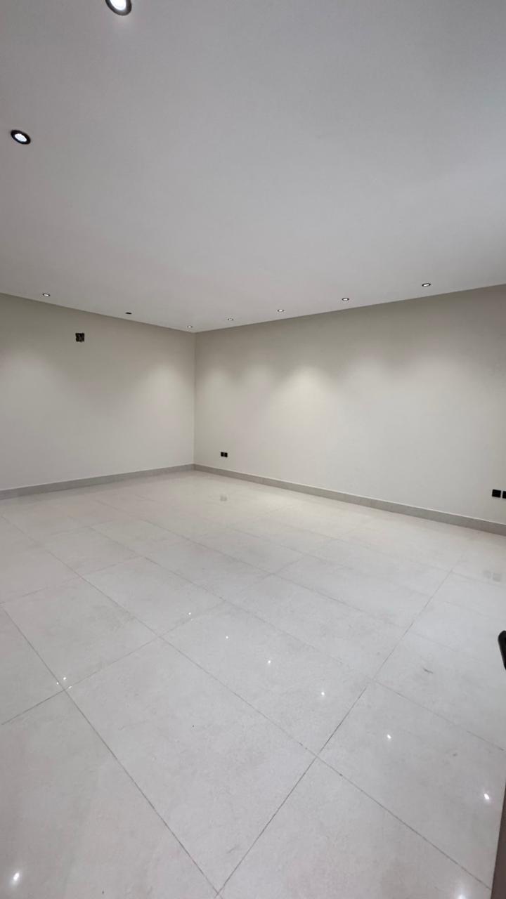 فيلا 6 غرف في الرمال 14