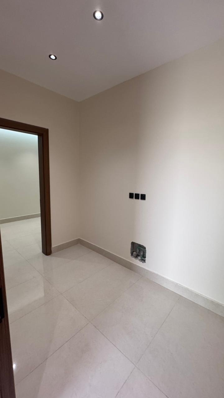 فيلا 6 غرف في الرمال 18