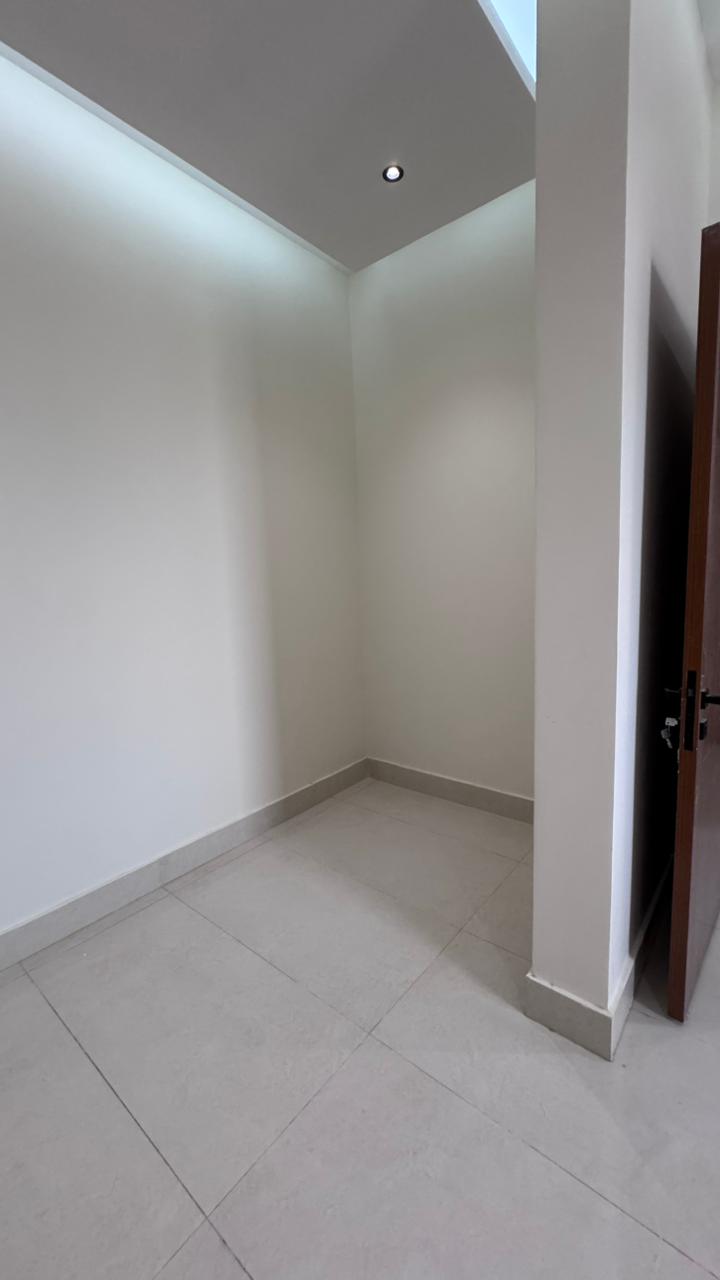 فيلا 6 غرف في الرمال 21