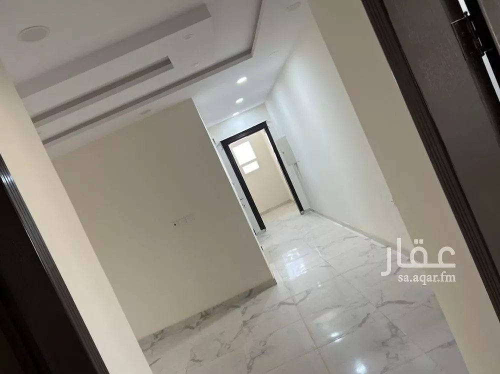 3 bedroom apartment in Al Rimal 8