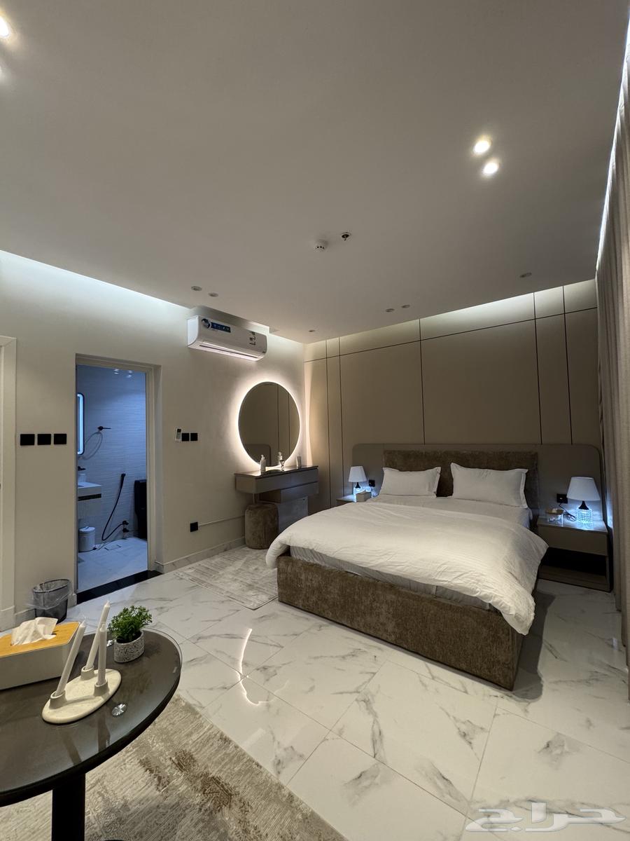 شقة 3 غرف في الحمرا 16