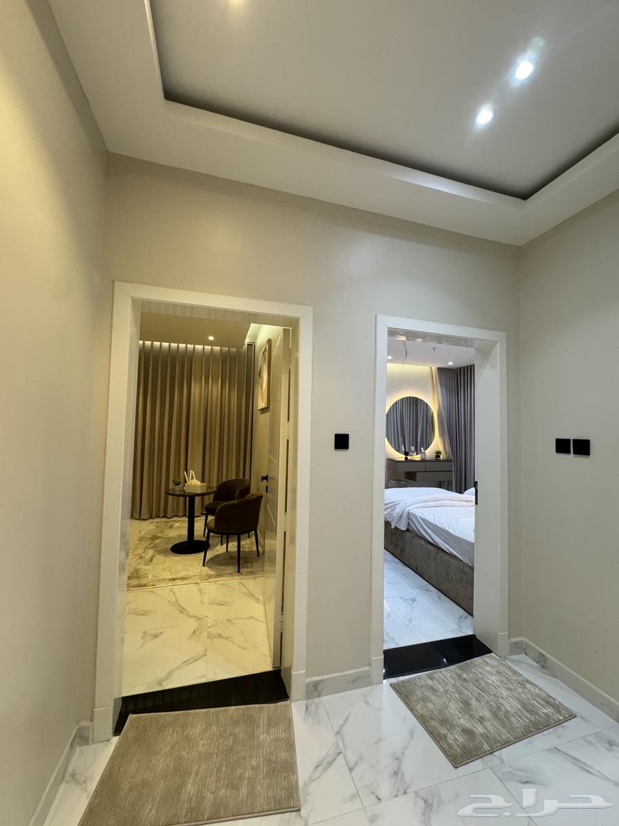 شقة 3 غرف في الحمرا 10