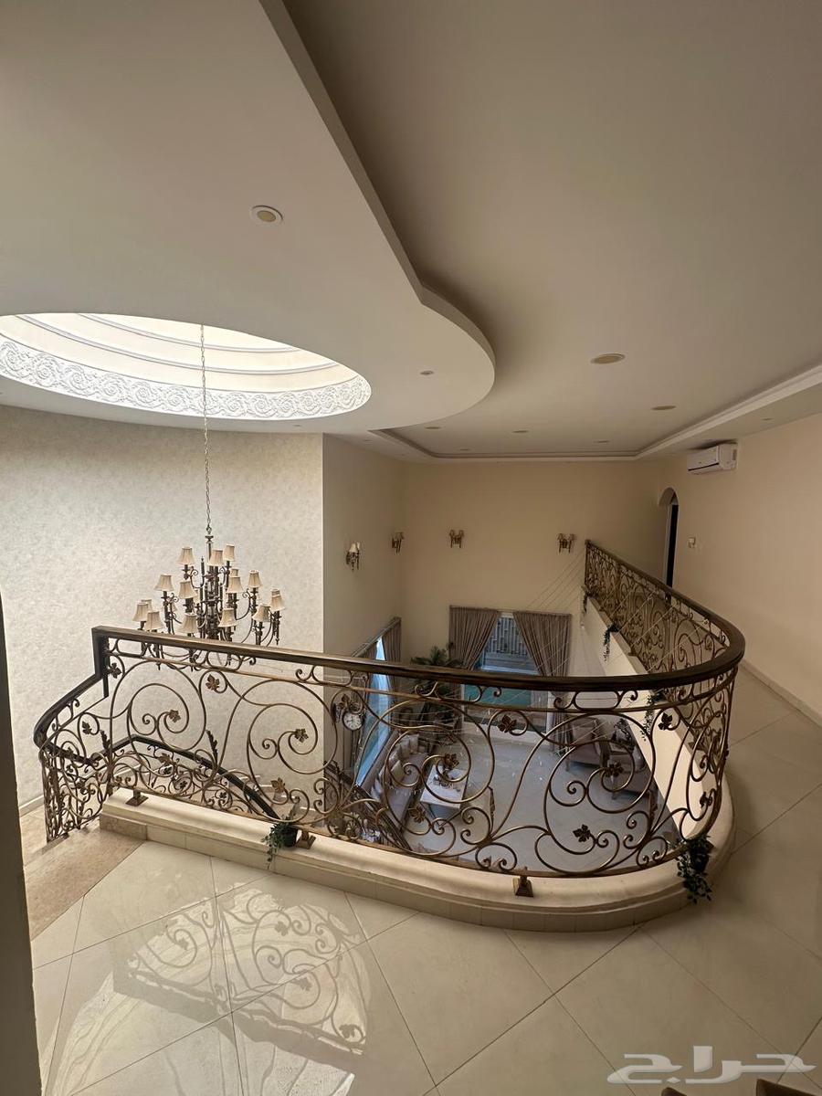 فيلا 6 غرف في الصواري 3