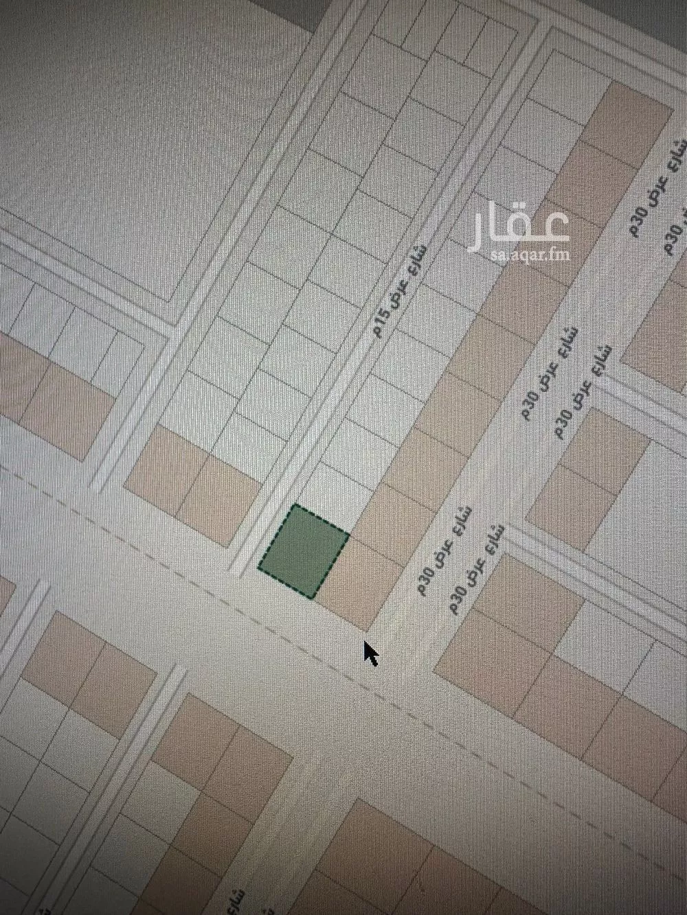 أرض 750 م² في ديراب 7