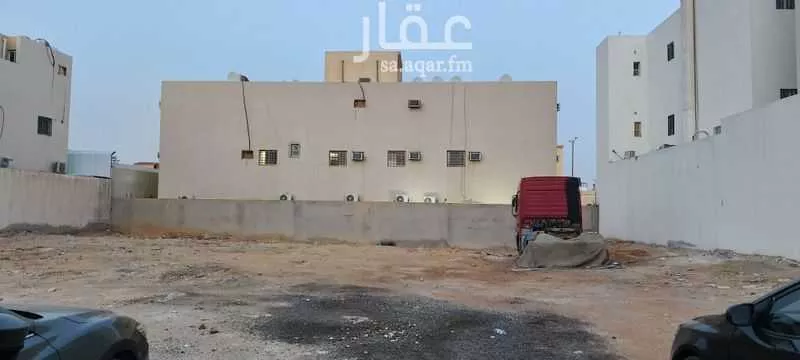 450 sqm land in Dhahrat Laban 3
