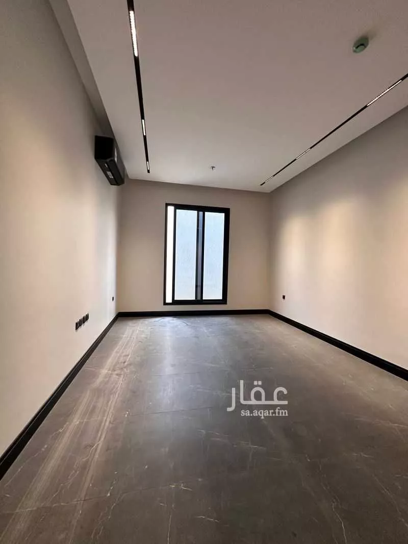 شقة 5 غرف في الرمال 10