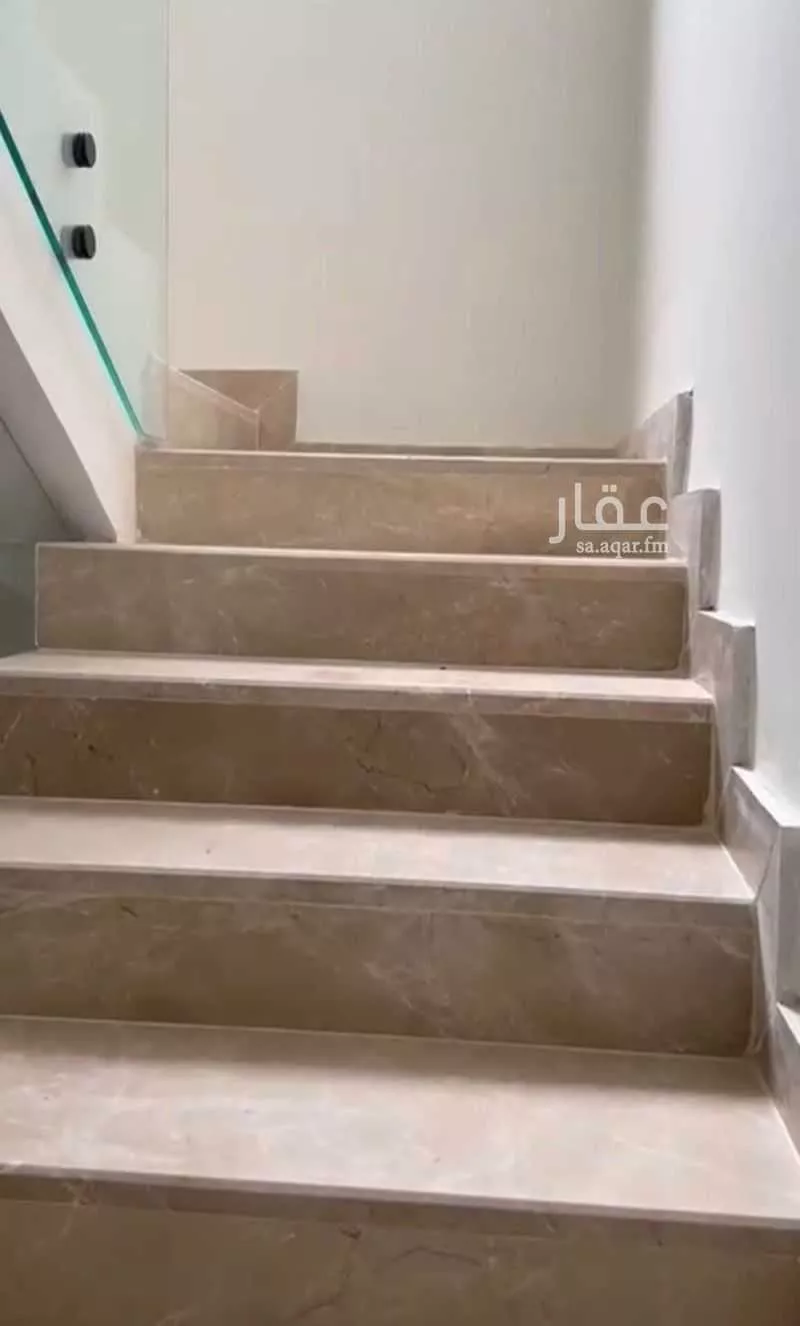 دور 2 غرف في الملقا 6