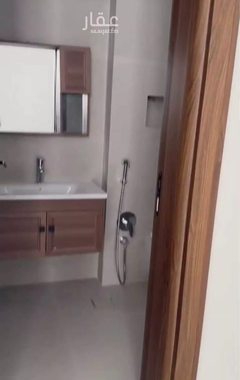 دور 2 غرف في الملقا 10