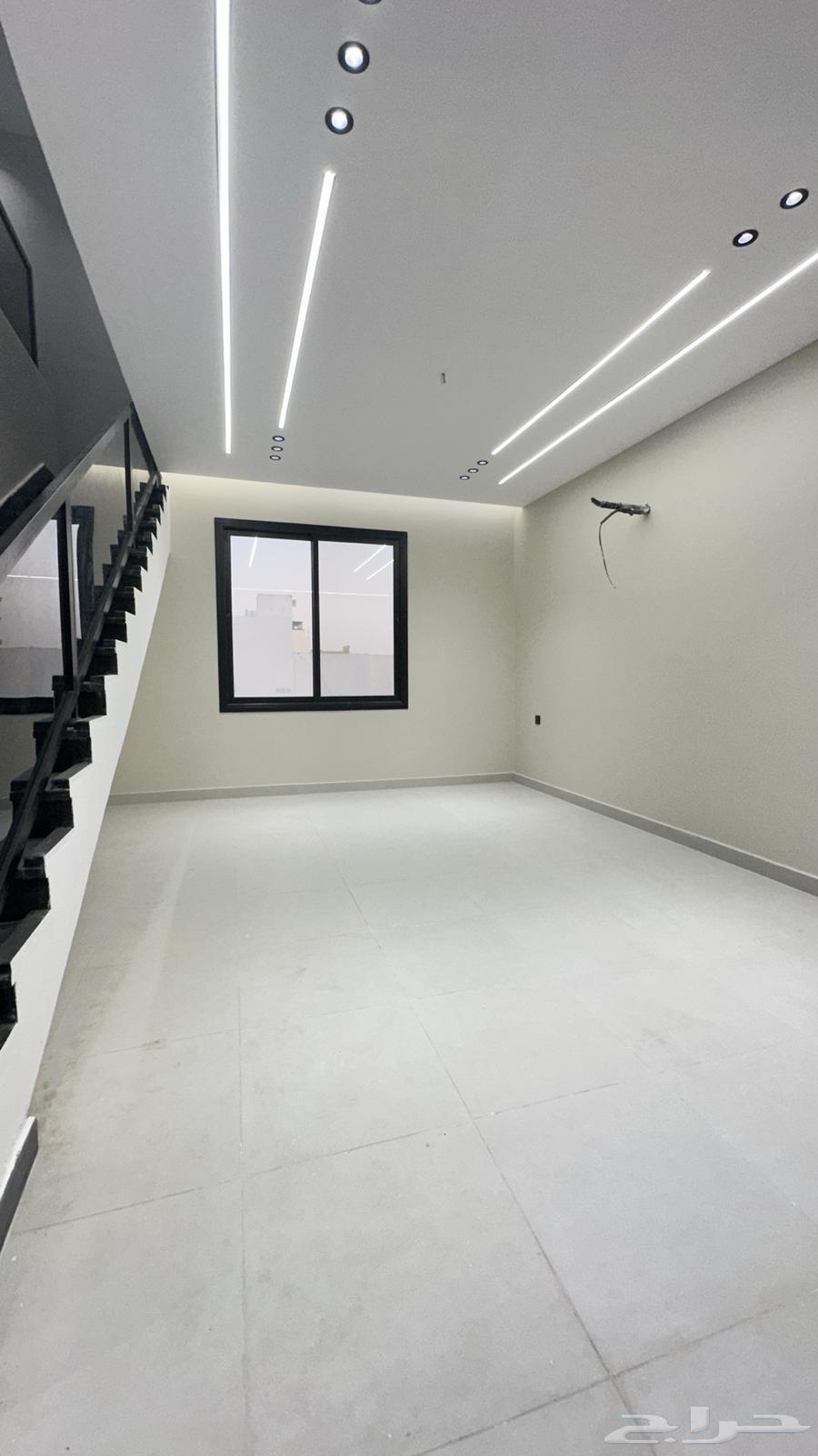 شقة 5 غرف في الرانوناء 12