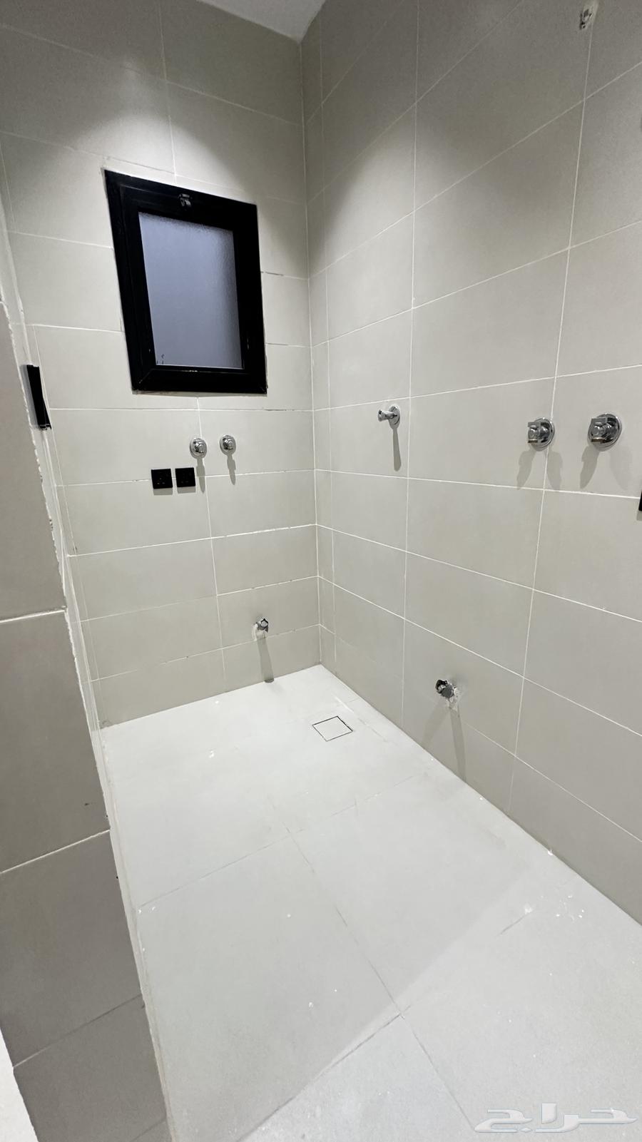 شقة 5 غرف في الرانوناء 14