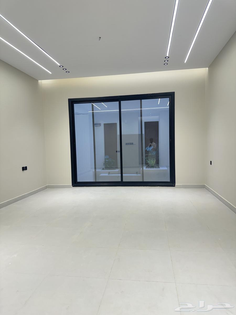 شقة 5 غرف في الرانوناء 6