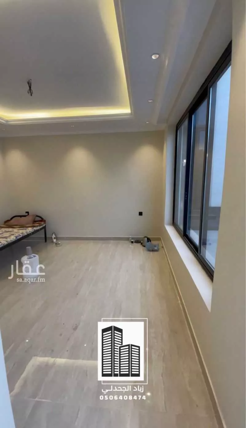 فيلا 6 غرف في الشراع 2