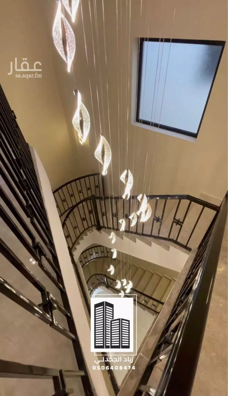 فيلا 6 غرف في الشراع 22