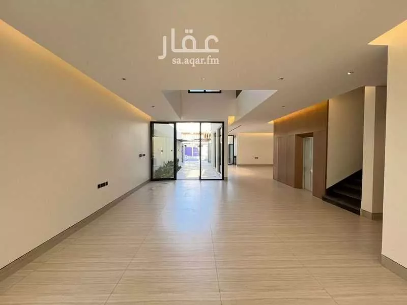 فيلا 5 غرف في النرجس 3