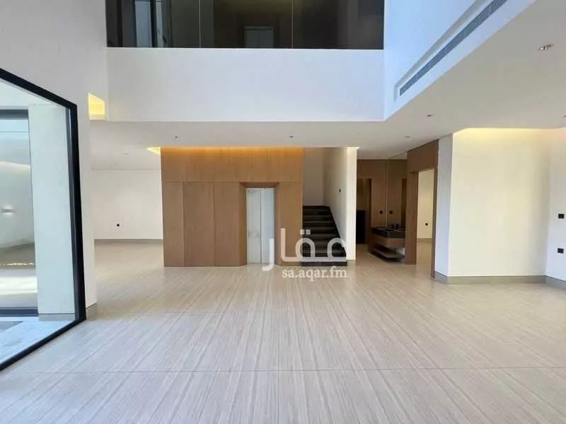 فيلا 5 غرف في النرجس 28