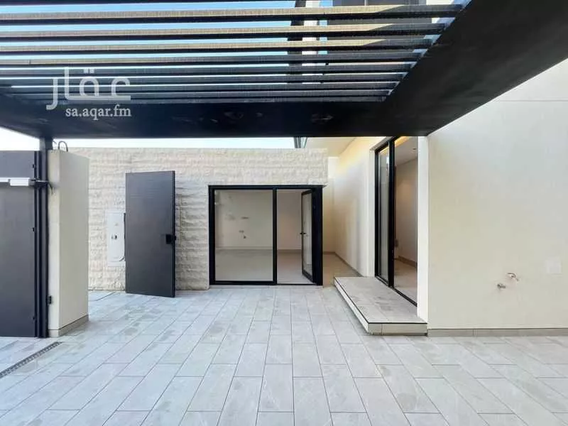 فيلا 5 غرف في النرجس 29