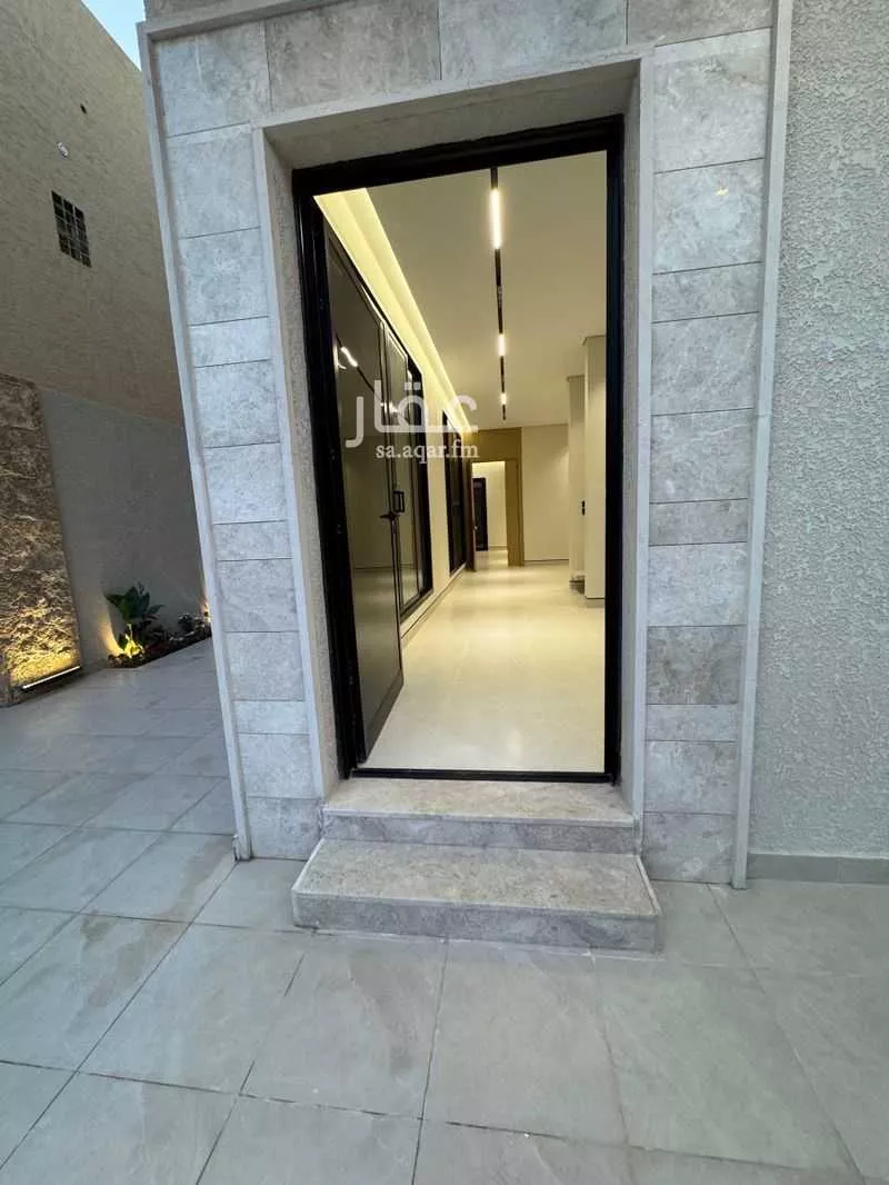 فيلا 5 غرف في الرمال 7