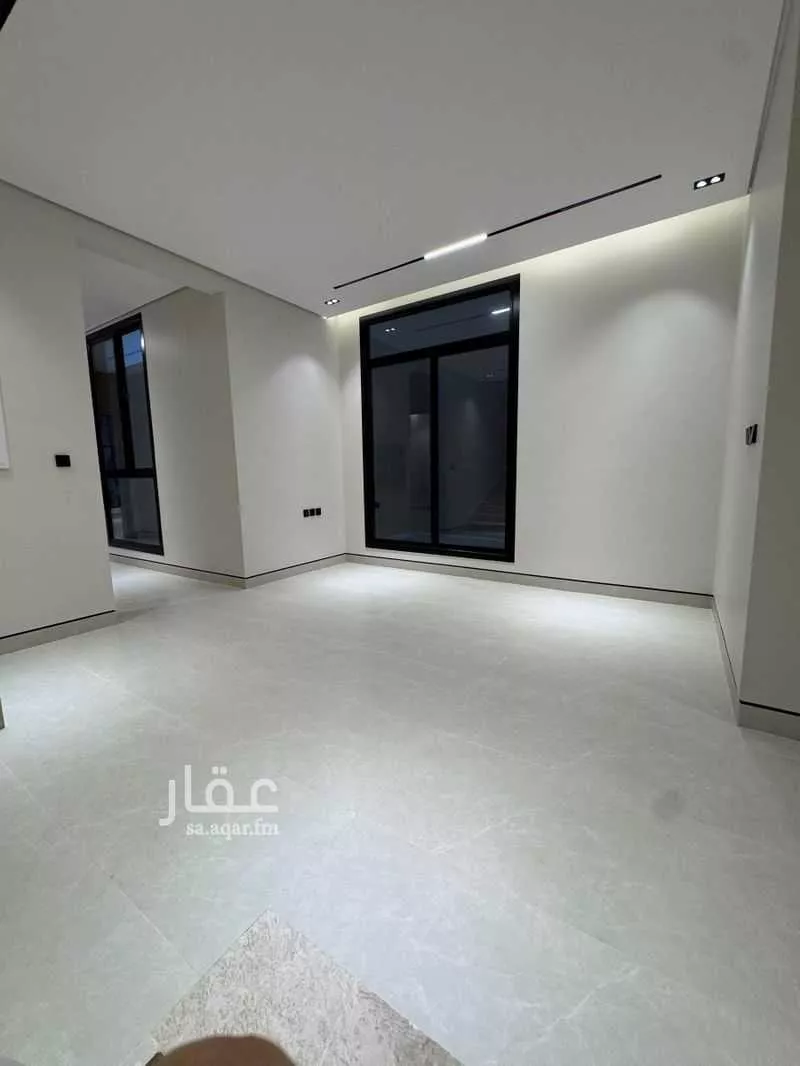 فيلا 5 غرف في الرمال 8