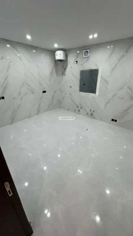 شقة 5 غرف في سكة الحديد 4