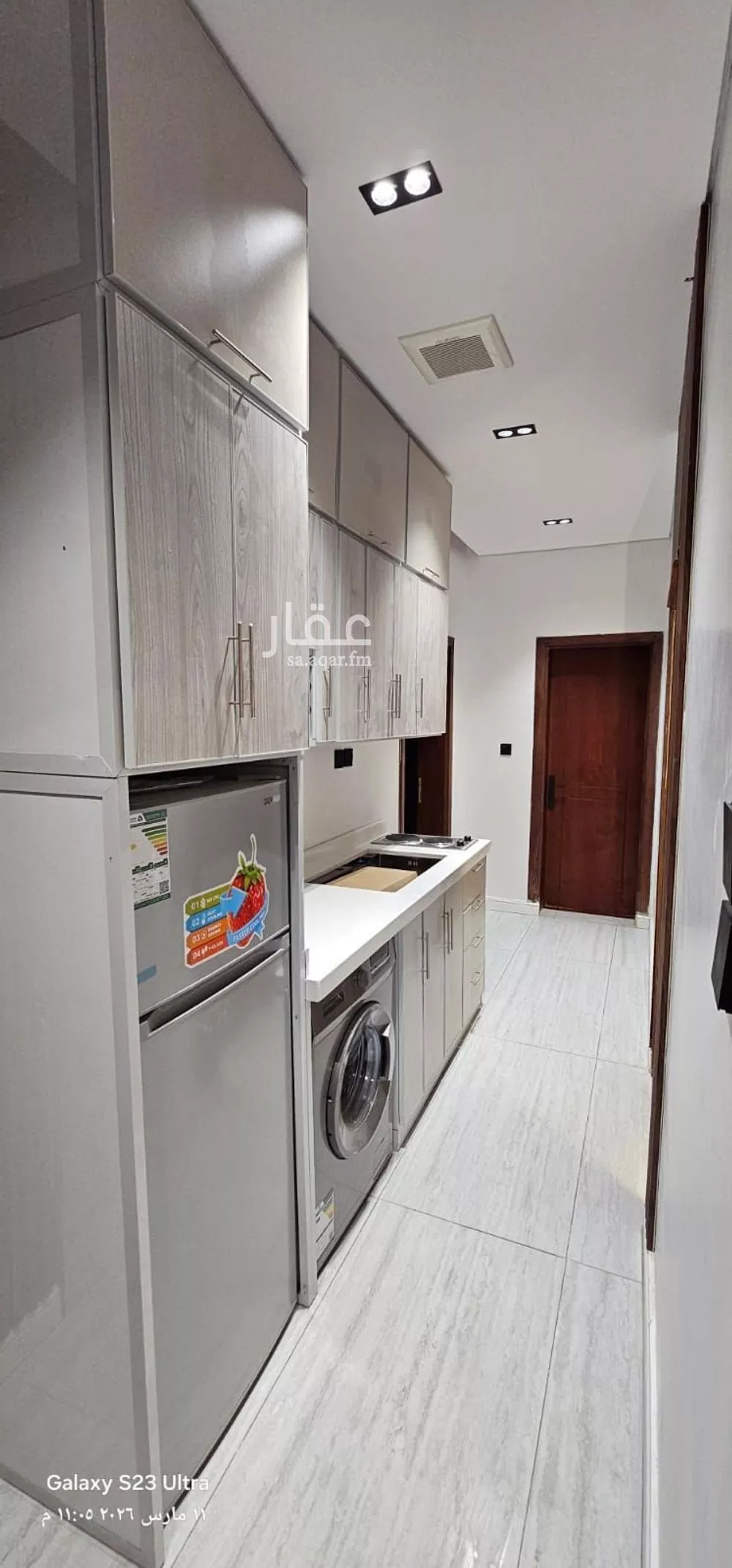 عمارة 605 م² في الخالدية 3