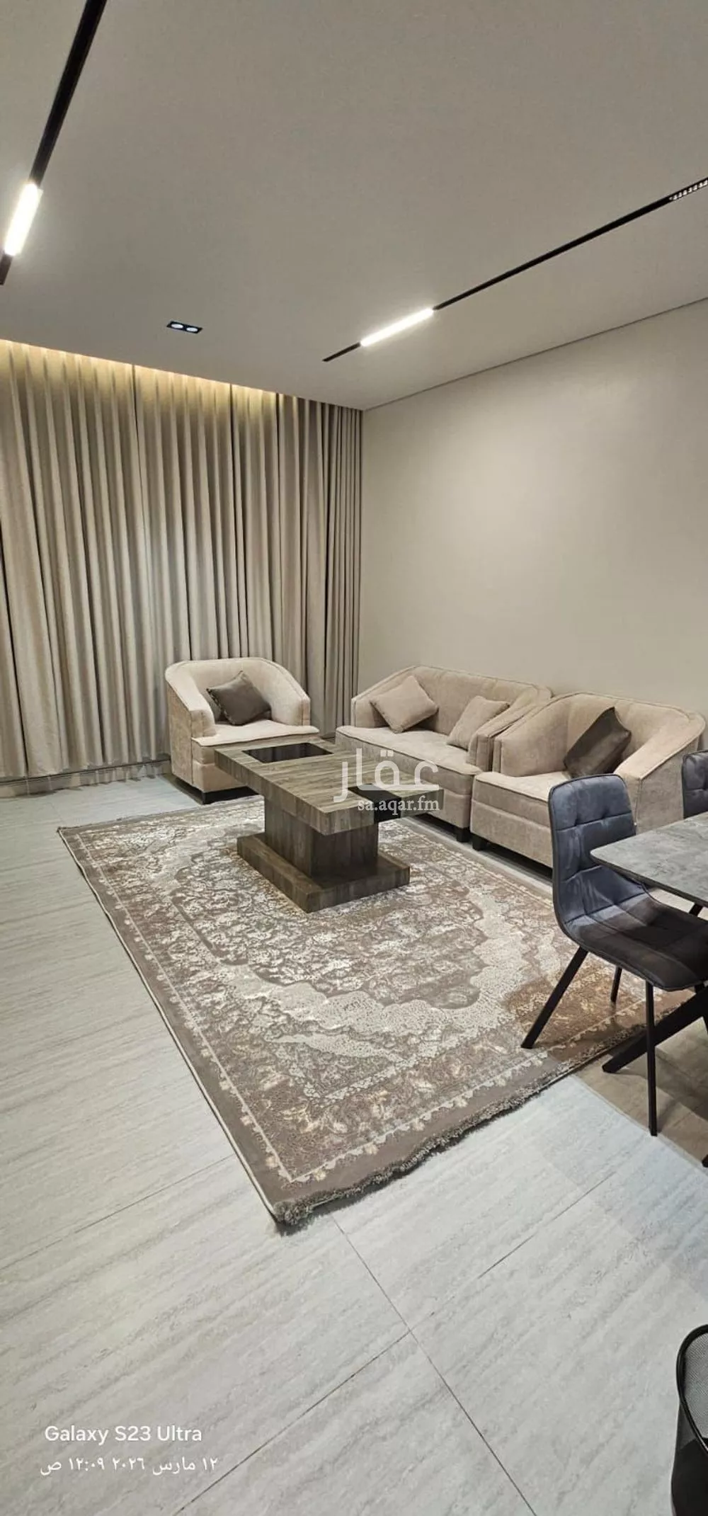 عمارة 605 م² في الخالدية 4