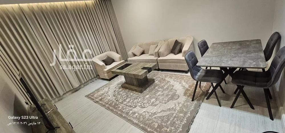 عمارة 605 م² في الخالدية 8