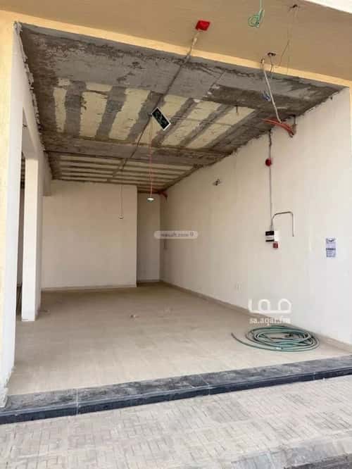 محل 2000 م² في المعيزلة 4