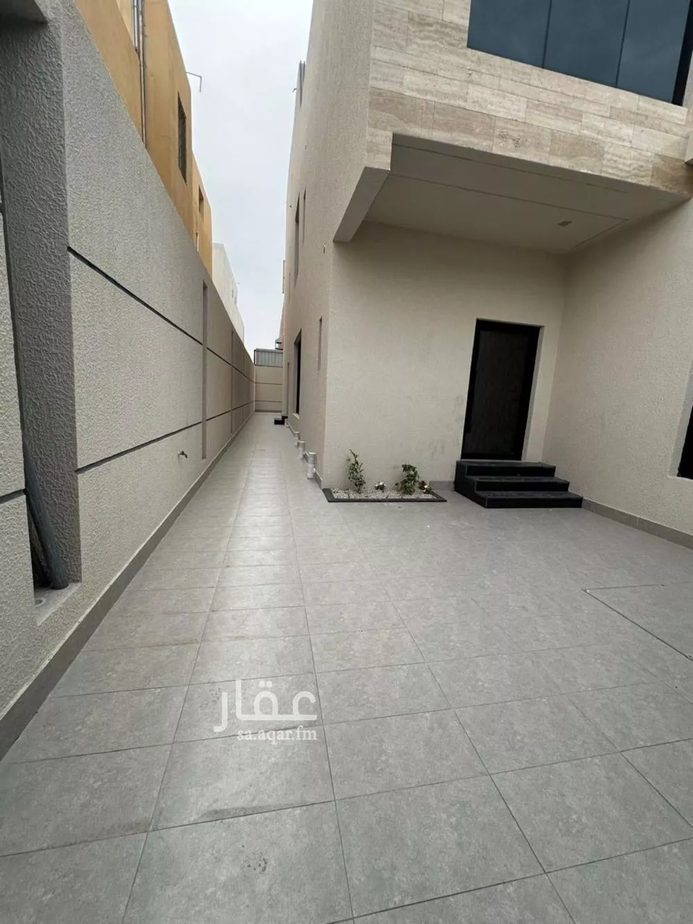 فيلا 8 غرف في طيبة 6