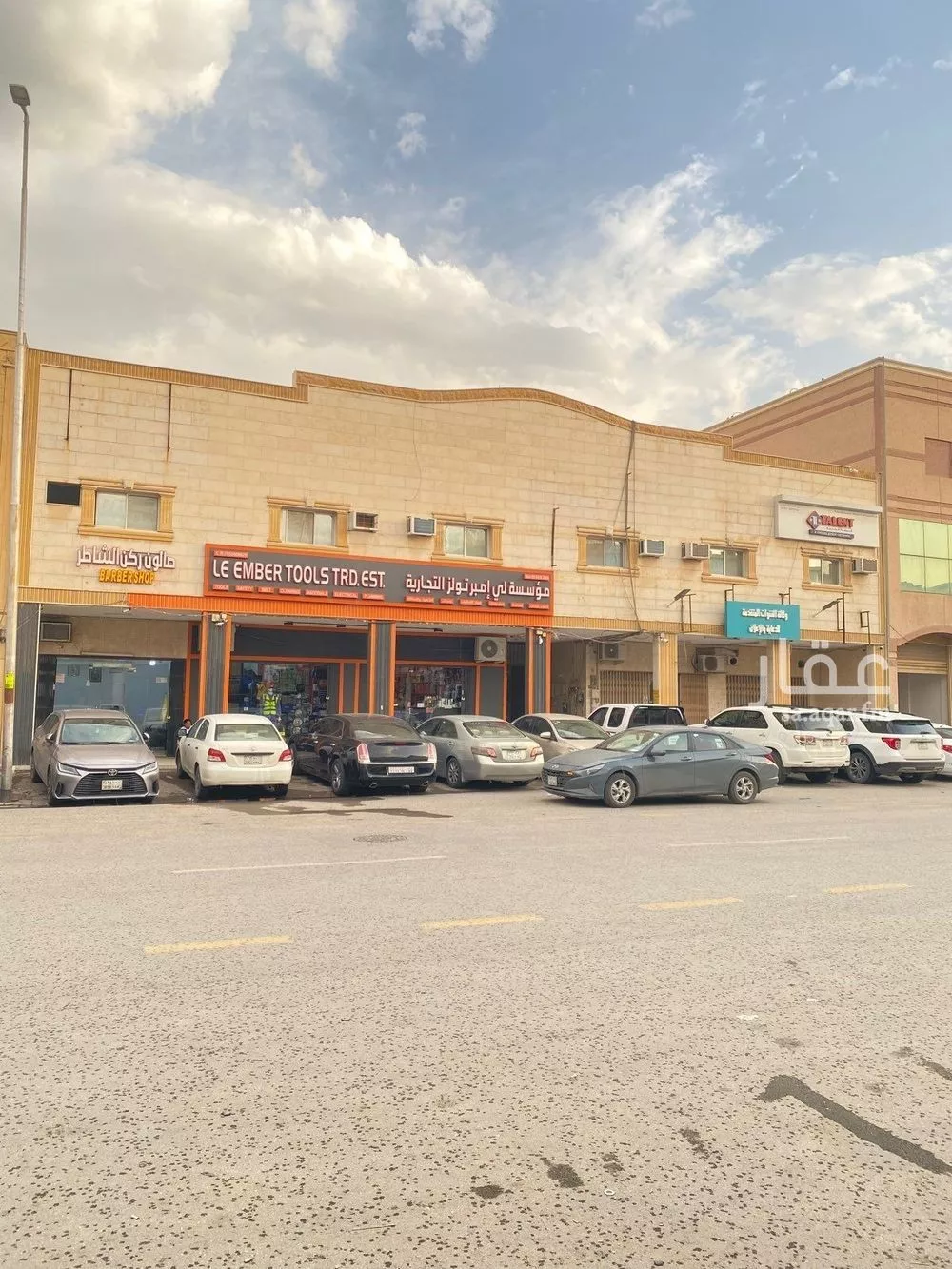 مكتب 80 م² في الملز 9