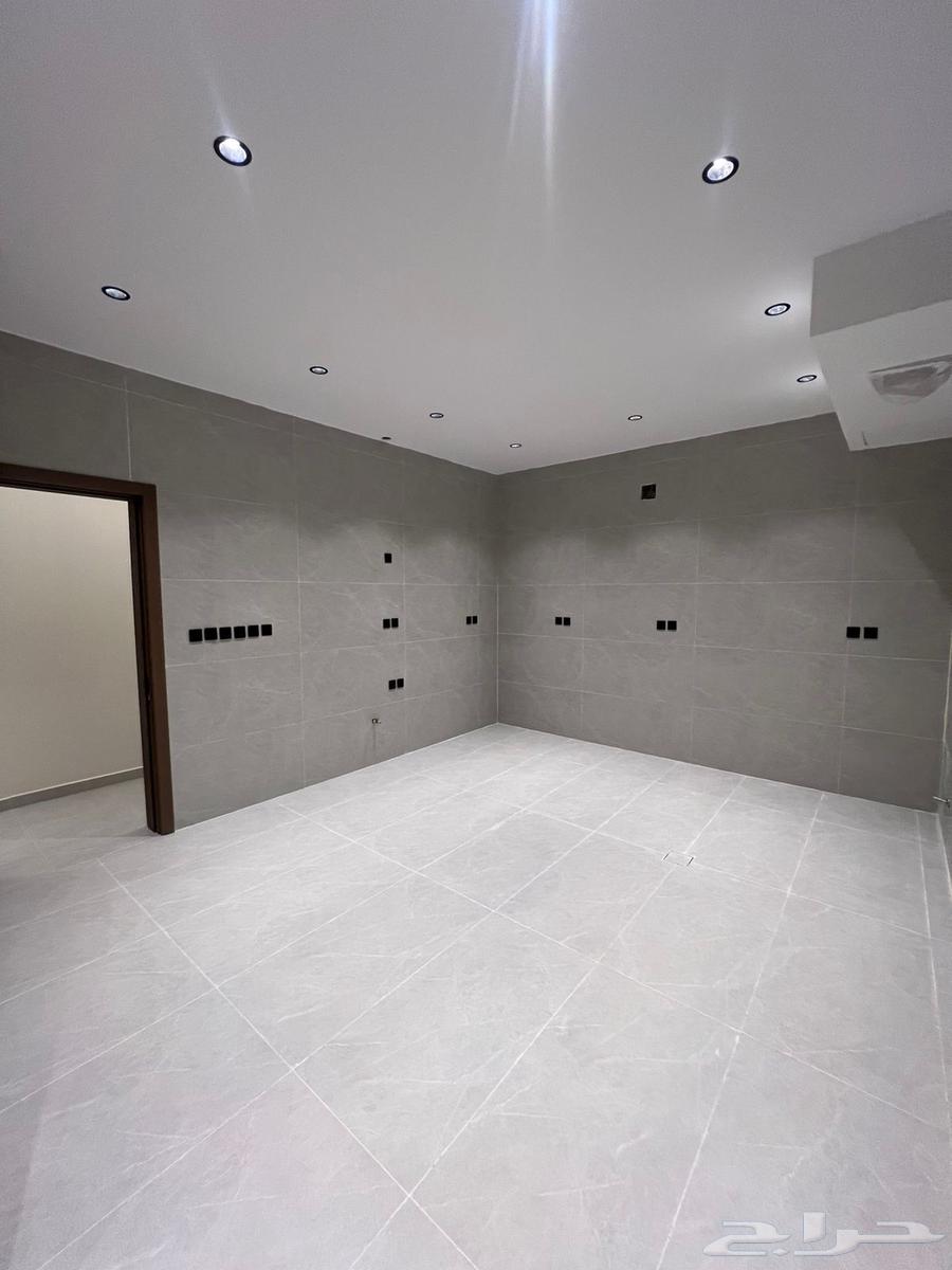 شقة 3 غرف في البيان 11